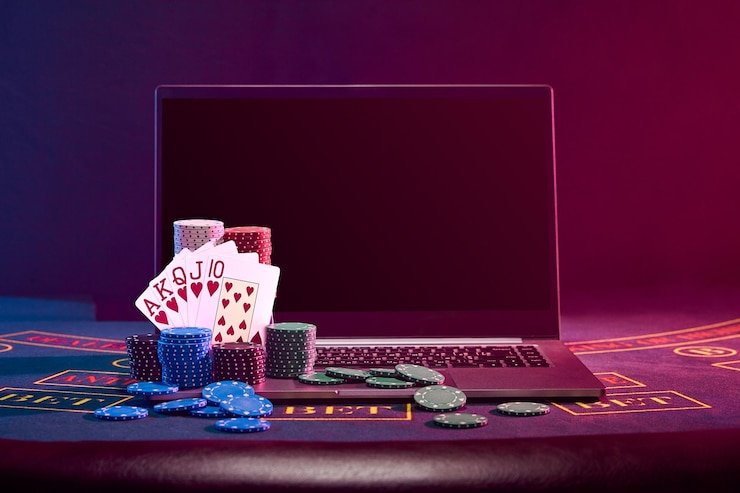 Pilihan permainan dalam Grand Slam mencakup slot, live dealer blackjack, roulette, dan baccarat